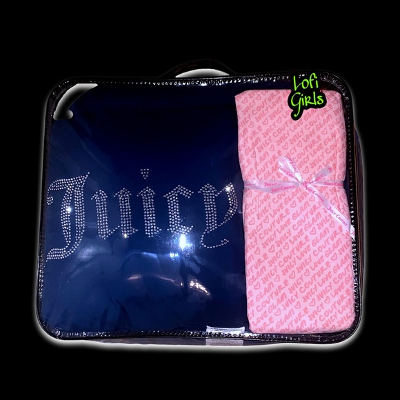 Juicy Couture Bling Crystal Logo Gothic Blue Reversible Baby Pink 8 pc Bed Set